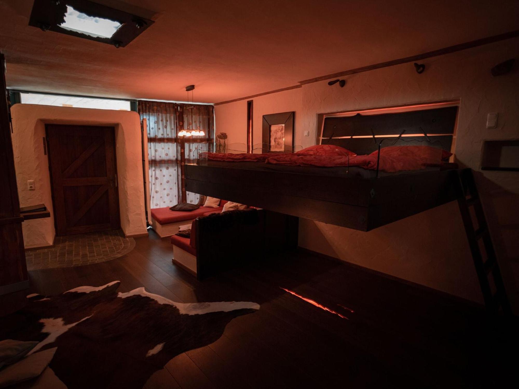 Holiday Home With Whirlpool And Sauna In ヴィヒタッハ エクステリア 写真