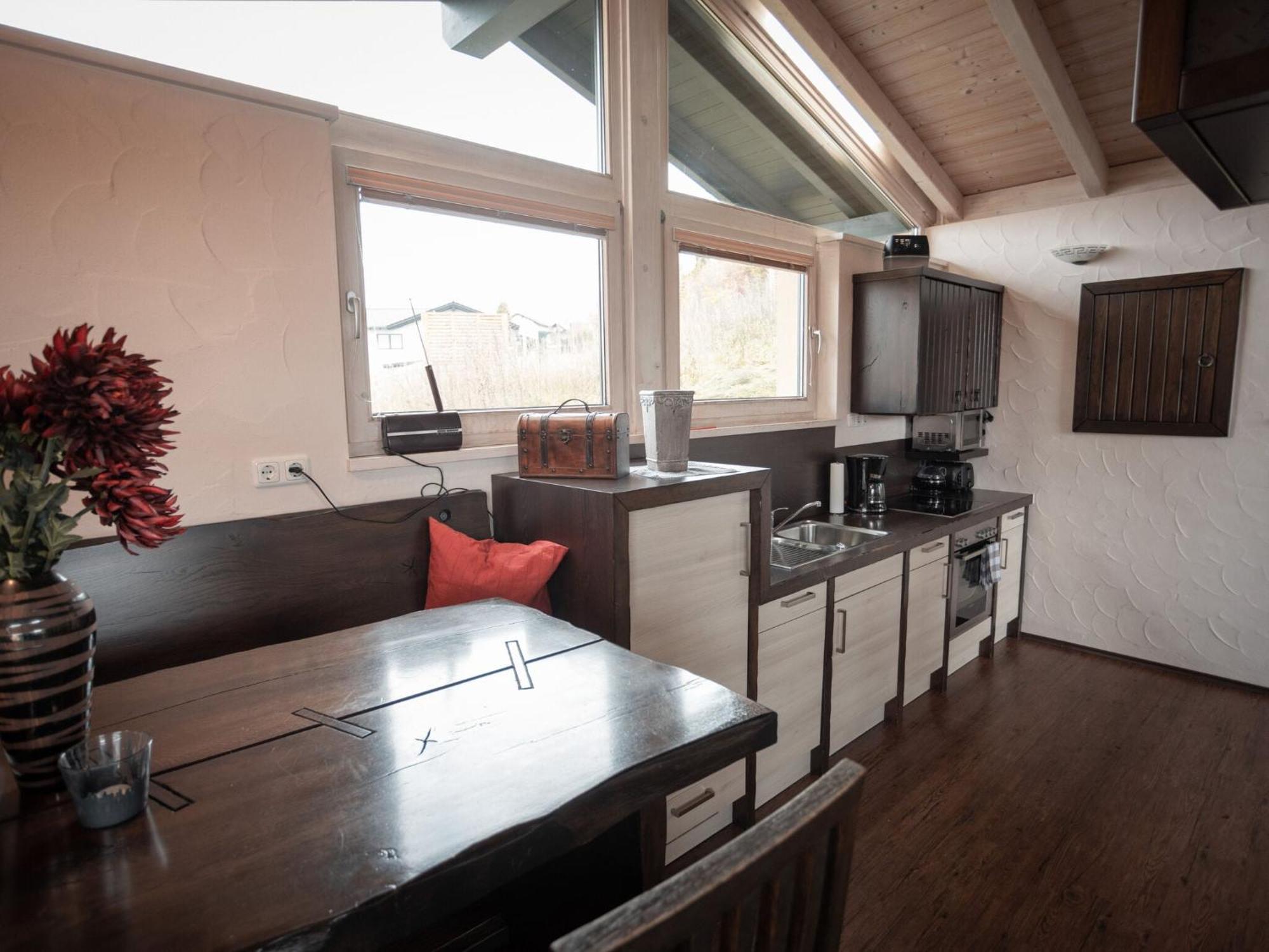 Holiday Home With Whirlpool And Sauna In ヴィヒタッハ エクステリア 写真
