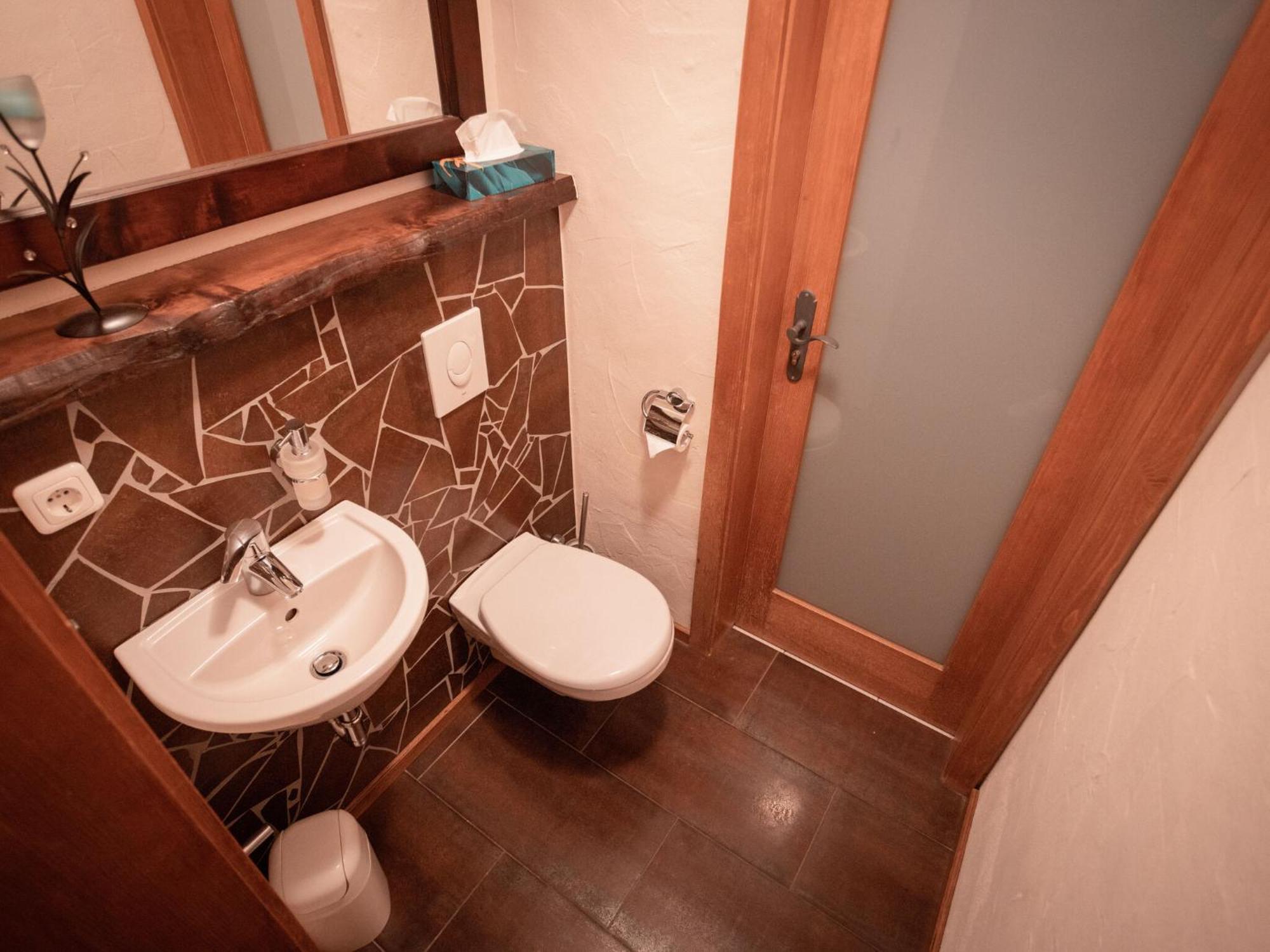 Holiday Home With Whirlpool And Sauna In ヴィヒタッハ エクステリア 写真
